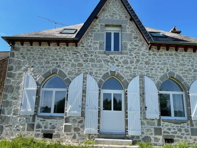 Façade à Ussewebp